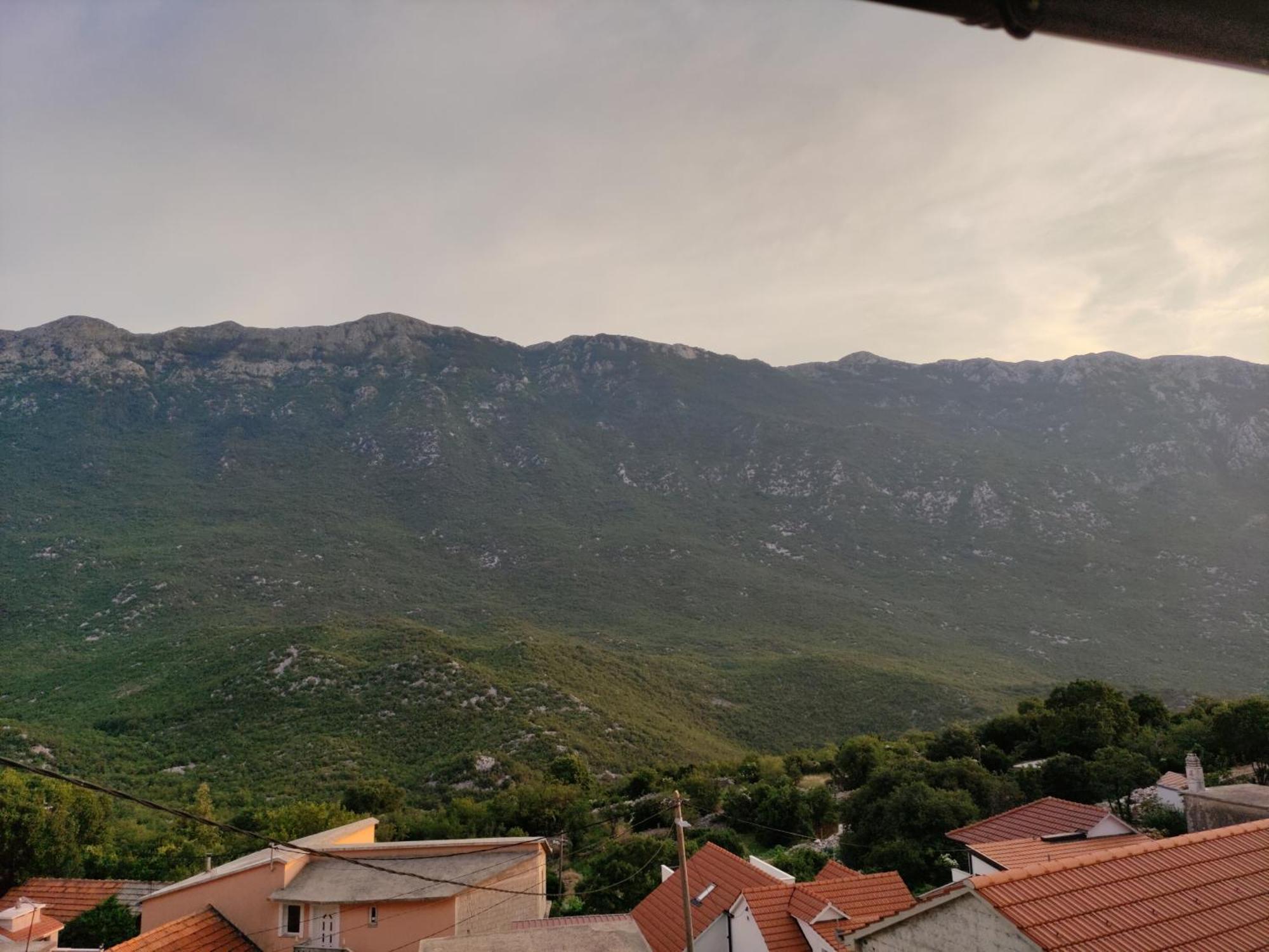 Mira 2 Daire Zagvozd Dış mekan fotoğraf